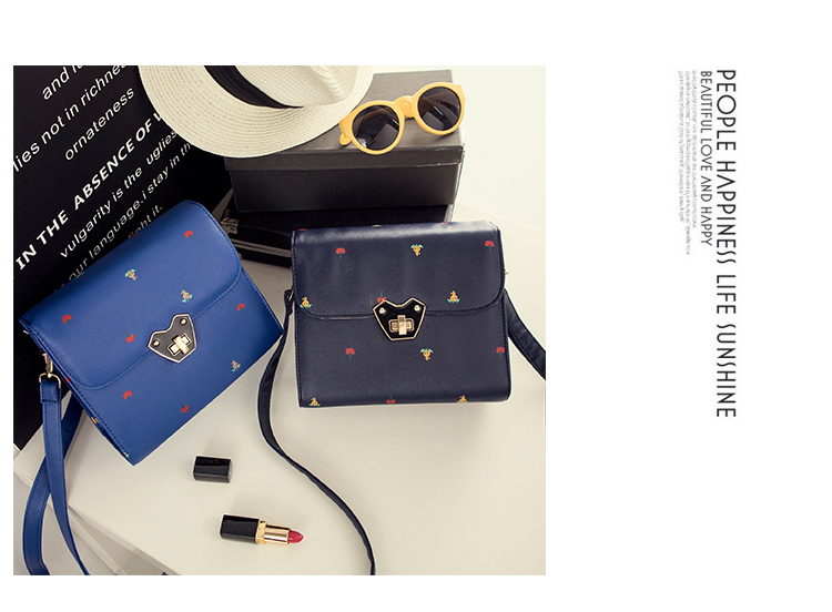 复古迷你可爱印花斜挎小方包