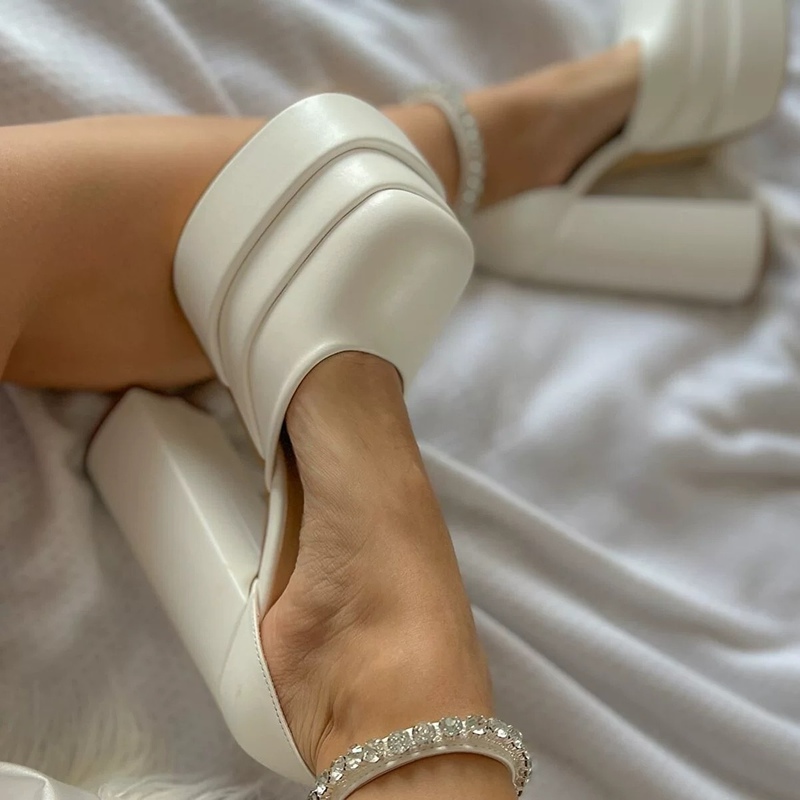 2022 Women's Summer European and American Fashion Waterproof Platform Square Toe Hollow Chunky Heel Closed-Toe High Heel Satin Runway Sandals