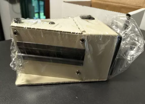 Профессиональная пленка DE -Gray Electromagnetic Adsortion к серо -серо -серо -сельскохозяйственной международной электроснабжении Kinetronics SV4400U