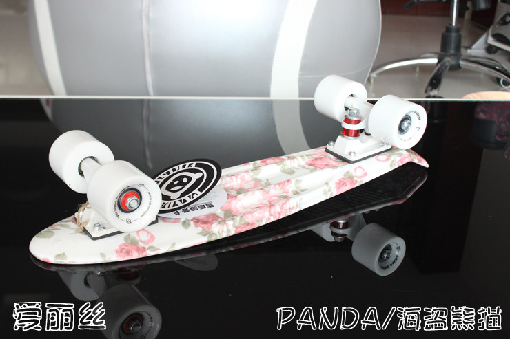 Skateboard pour homme femme enfant        - Ref 2601244 Image 10