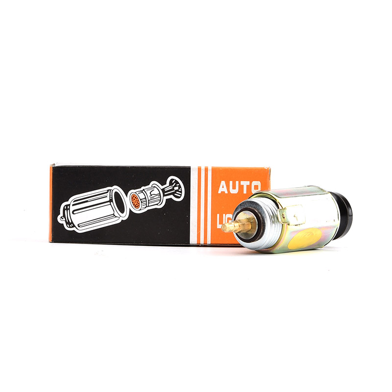 GM thuốc lá bật lửa 12 v xe 24v xe tải van thuốc lá lắp ráp với phụ kiện cơ sở - Âm thanh xe hơi / Xe điện tử loa sub hơi ô tô