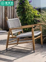 Северный твердый древесина на открытом воздухе однопола