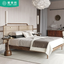 B&B hotel wedding bed French retro solid wood bed wabi-sabi 1 8-meter double bed home Nordic light luxury rattan bed