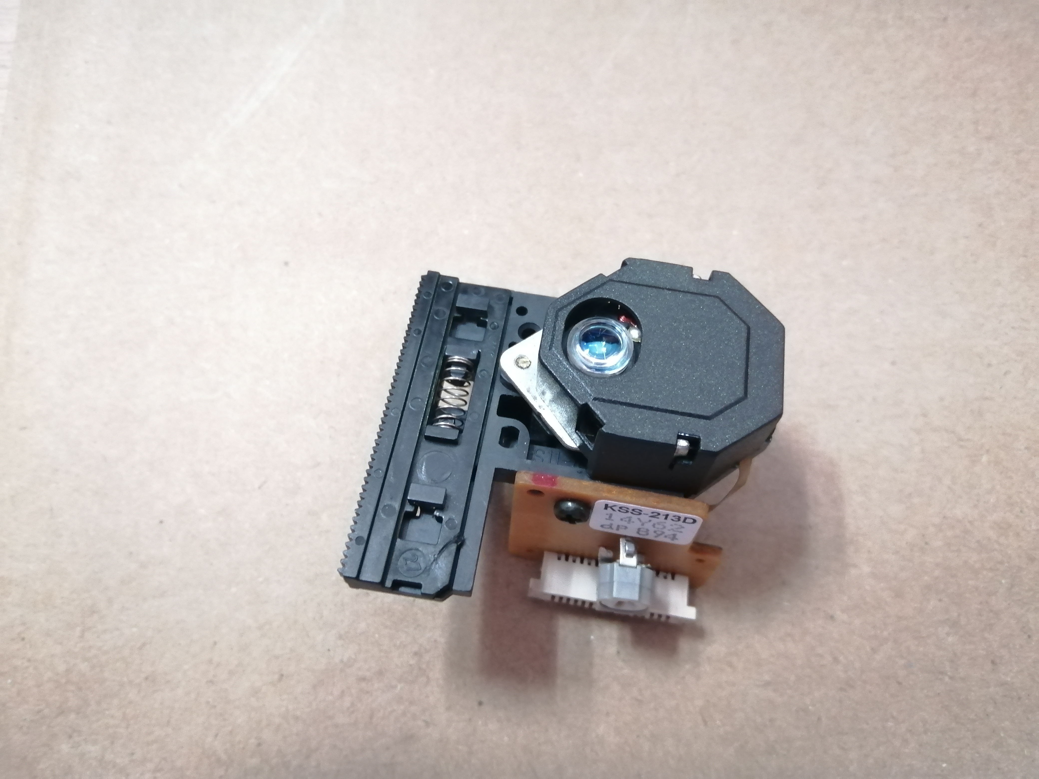 Spot new KSS-213D laser 213F single head white mirror KSS-213F KSS-213C universal