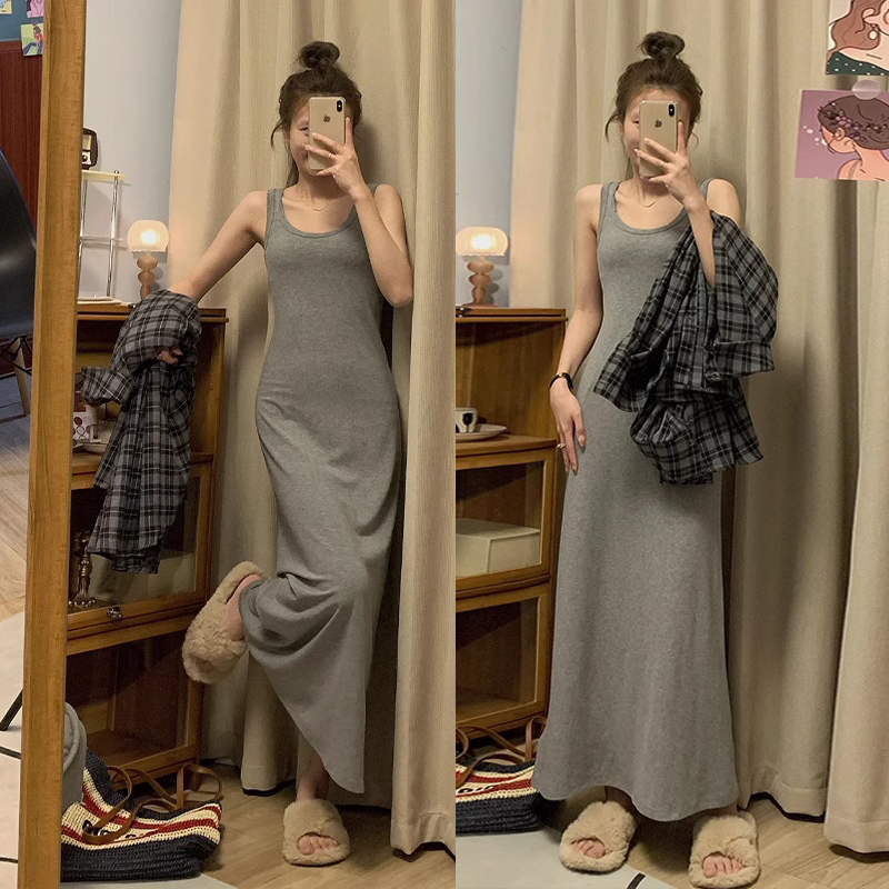 Gray Camisole Dress for Women, Summer 2026 New Popular Style, Elegant and Stunning, Slim-Fitting Long Dress