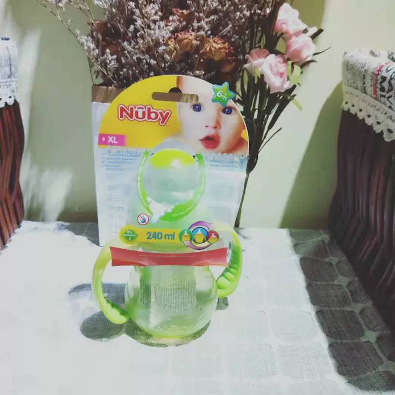 Nuby Nuby Baby Straw Cup Cốc uống nước cho trẻ em Cốc uống nước cho trẻ sơ sinh Cốc đào tạo chống rò rỉ - Cup / Table ware / mài / Phụ kiện