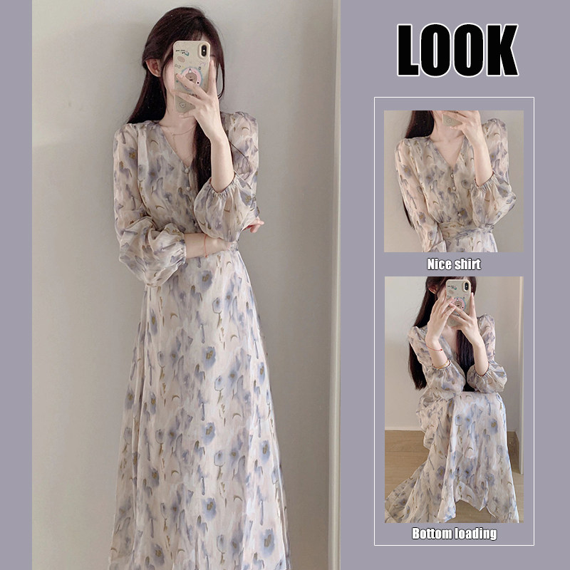 2025年秋新作 - エレガントなシフォン花柄プリントが施された、女性用サマーウェアの美しいロングドレス