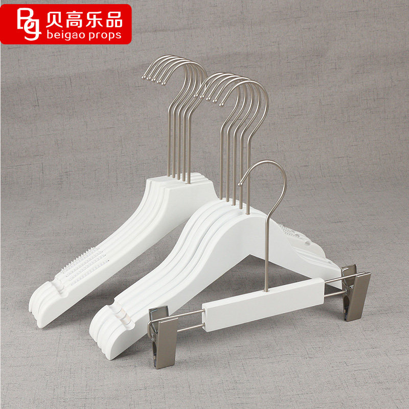 Beigao Le clothing store solid wood moisture-proof hangers Adult wooden hangers women's clothes brace household pants clip