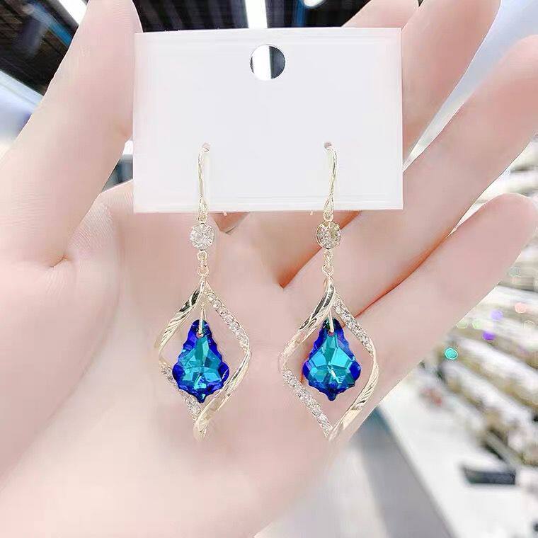 High-quality geometric blue crystal spiral earrings, round face, thin temperament, all-match net red earrings, earrings, ear hooks, earrings