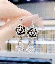 2021 new retro Hong Kong style flower zircon tassel rose femininity full diamond earrings earrings earrings