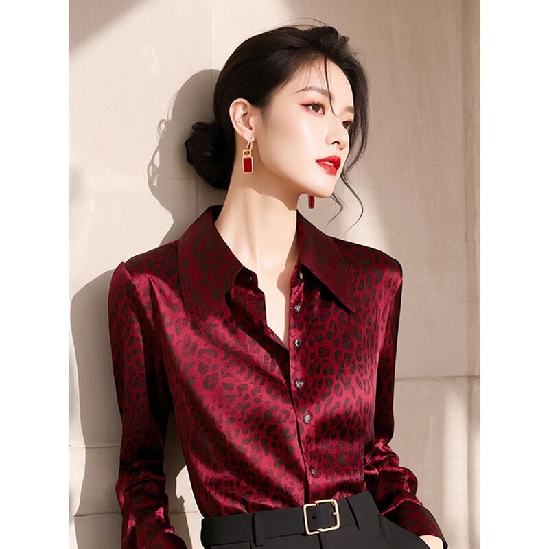 French-Style Leopard Print Shirt for Women, 2025 Autumn New High-End Mature Fashion Shirt, Stylish and Trendy Long-Sleeve Red Top