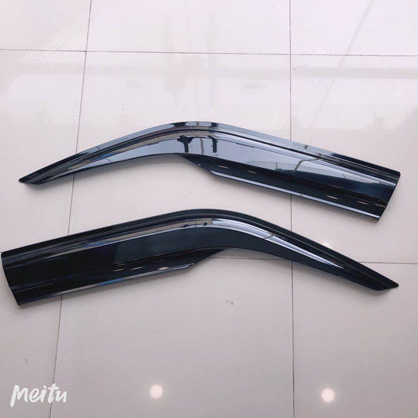 Suitable for HIACE 200 series sea lions 2014-20 front door window clear rain shelter Hiace rain and rain gear