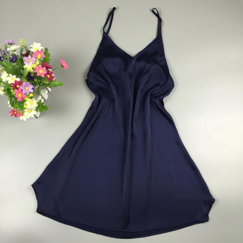 Váy ngủ cúp ngực gợi cảm ren nữ size lớn mùa đông backless Hàn Quốc phiên bản hè mỏng lụa V-cổ váy ngắn mùa thu dễ thương đầm nữ de thương