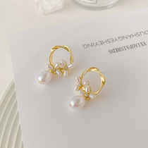 Small Crowddesign Sensation Earrings Sweet Korean Temperament Superior Pearl Flowers Earshot Mosquito Coil Dish Without Ear Clip