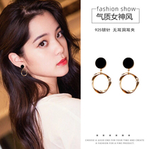 Ring ring earrings 2021 New Korean temperament sterling silver earrings senior sense Net red ear clip earrings female