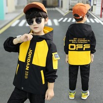 Boy jacket Spring and autumn 2022 new CUHK child spring clothing jacket blouses spring children with hood windsurmounted
