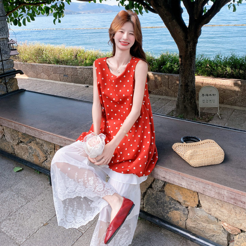 Red Polka Dot Babydoll Vest Set, New Summer Style, White Casual Nine-Point Lace Wide-Leg Pants Two-Piece Set Red Polka Dot Babydoll Vest Set, New Summer Style, White Casual Nine-Point Lace Wide-Leg Pants Two-Piece Set