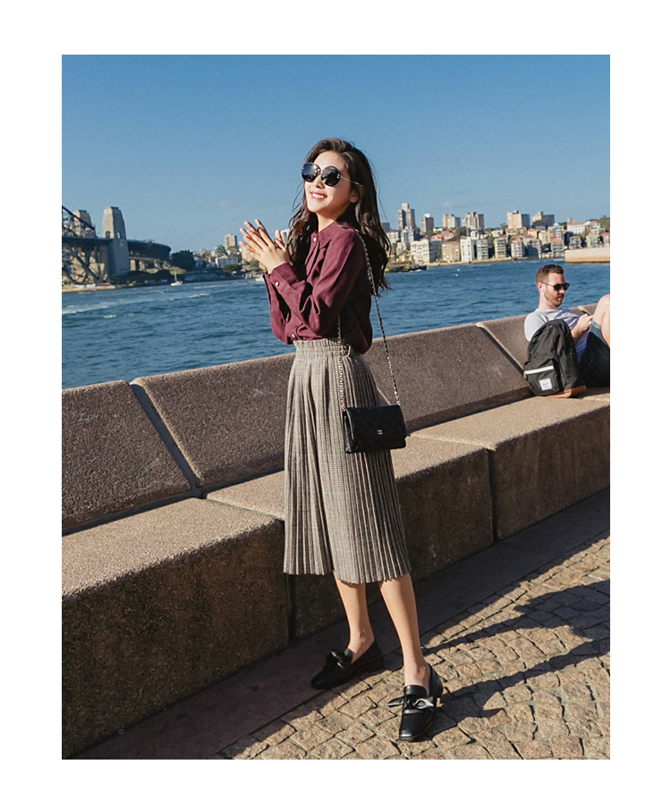 Xuân 2018 phiên bản Hàn Quốc mới của áo sơ mi trơn màu mỏng hoang dã cơ bản áo sơ mi nữ sinh dài tay buông thả áo sơ mi nữ công sở