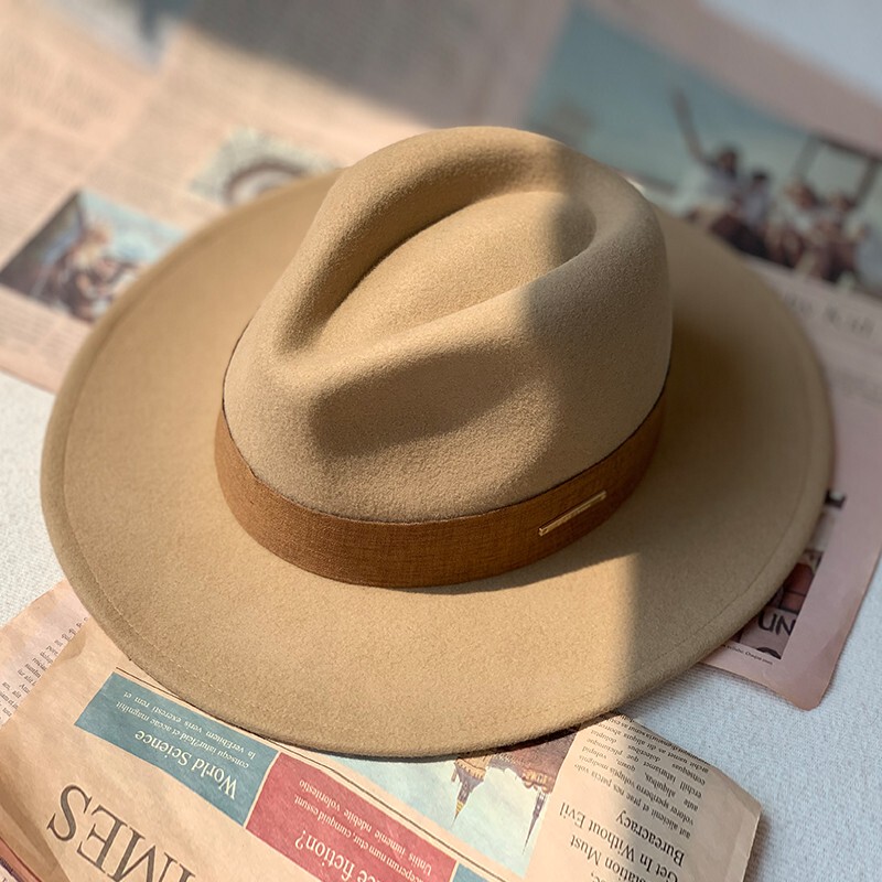 French-Style New Autumn and Winter Flat-Brim Wool Felt Hat for Men and Women, Fashionable Wide-Brimmed Jazz Hat, Versatile European and American Style, Large Head Circumference, Camel Color
