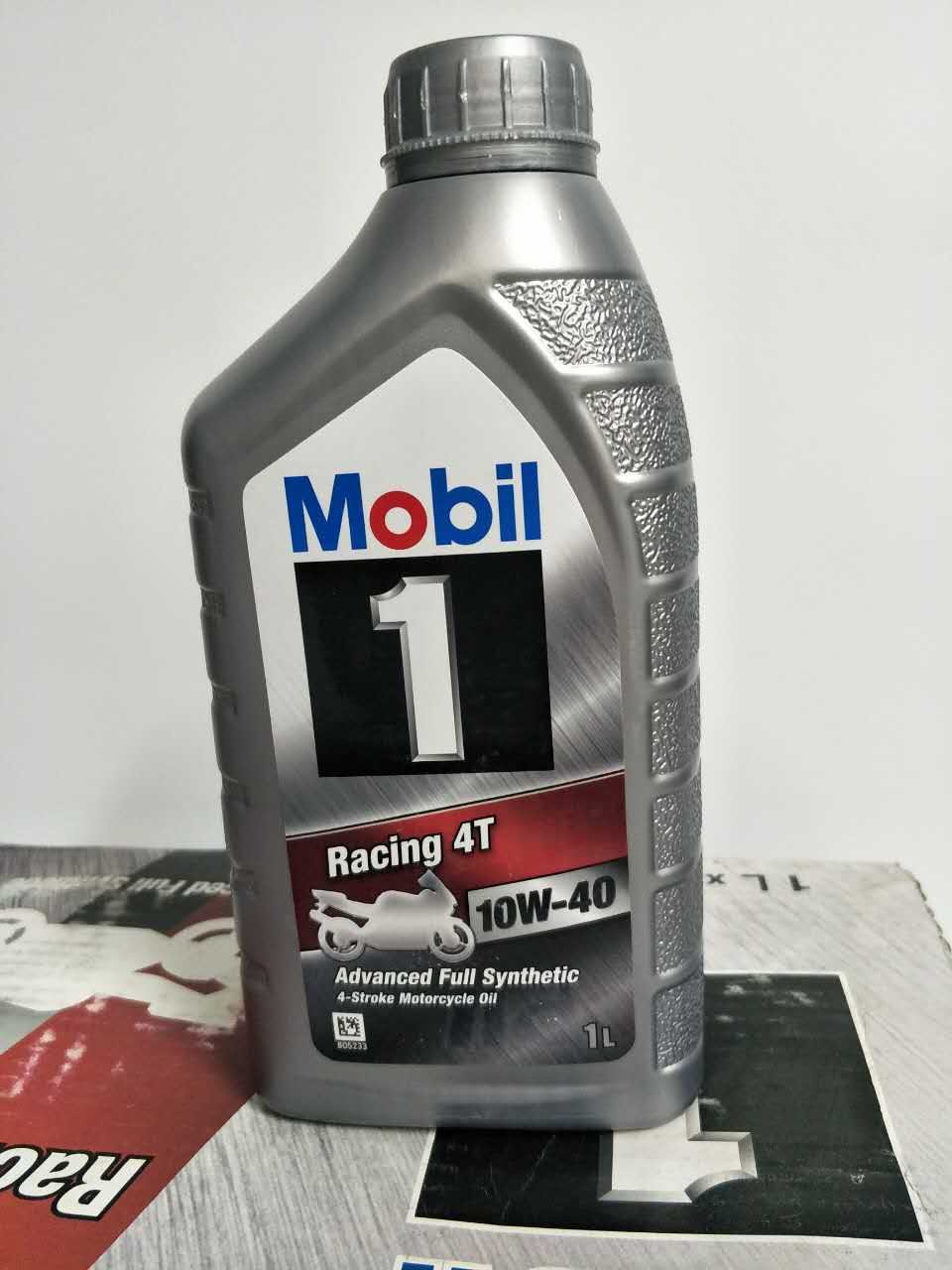Purely imported Mobil Mobil No. 1 Thunder 4T 10W-40 1L API SH grade fully synthetic locomotive oil