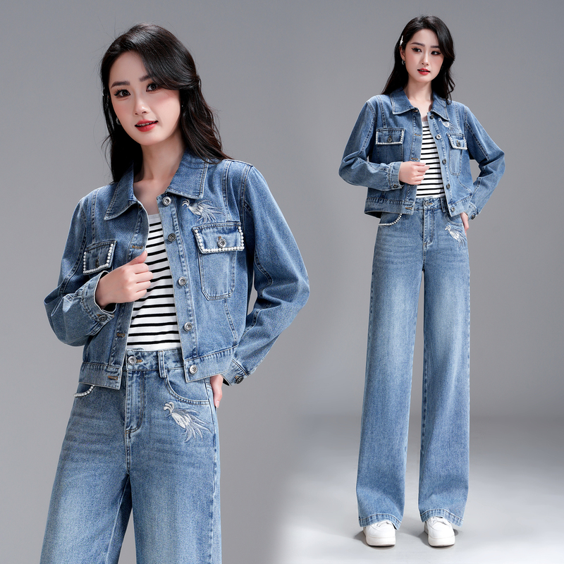 High-End Embroidered Casual Suit for Women, Spring and Autumn Light Blue Loose Slimming Denim Jacket and Long Pants Two-Piece Set, Versatile