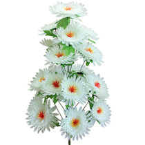 Simulation flower chrysanthemum placed 19 large bouquets of flowers and graves to grave graves and sacrifice plastic flowers