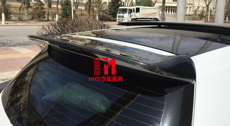 Đuôi xe bằng sợi carbon của Volkswagen Golf 7 Rline GOLF7 cao 7.5 - Sopida trên đuôi gió liền cốp honda city