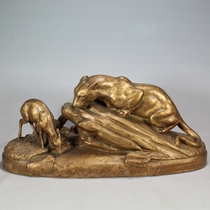 The Western Antique of the Fort Lion about 1900 French red ceramic gold sculpture antique sculpture