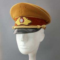 The custom-made Hitler officer brim hat is not recommended for fans of Wolfenstein military uniforms. It is not recommended for new products to be worn by real soldiers.