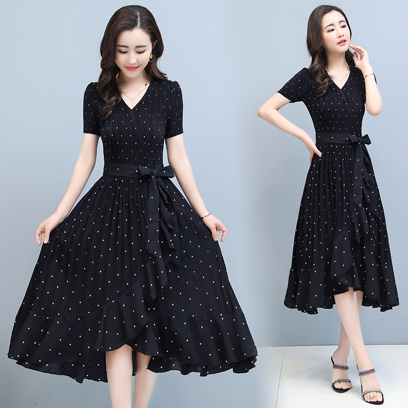 2020 Summer New Wave Dot eo Lowy Slim ăn mặc nhẹ cắt Air-Covered Belly Hiện Thin ăn mặc