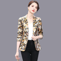 Womens suit short coat 2021 early autumn new floral small suit womens spring and autumn long-sleeved slim Western style top