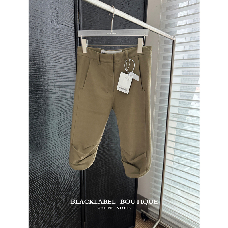 Tina Open Yy26 Early Autumn New Low-Waist Arc-Cut Capri Pleated Casual Shorts Women's Cropped Pants