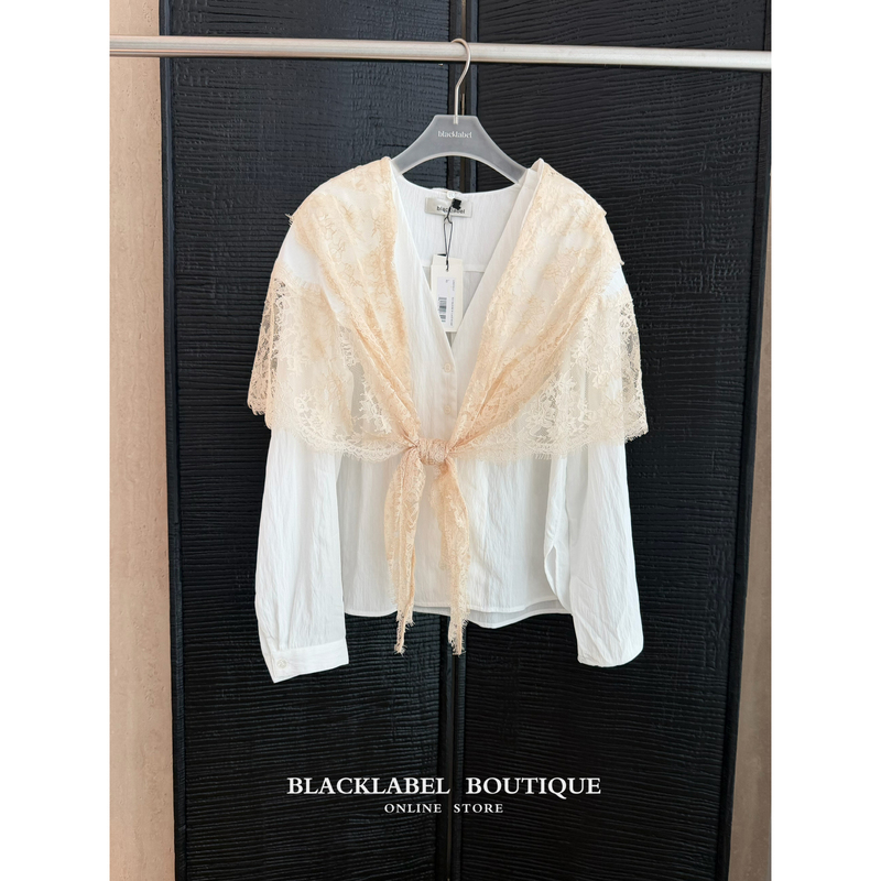 Yigenanaya Nana's Same Style Blacklabel26 Early Autumn New Detachable Lace V-Neck Design Shirt Yigenanaya Nana's Same Style Blacklabel26 Early Autumn New Detachable Lace V-Neck Design Shirt