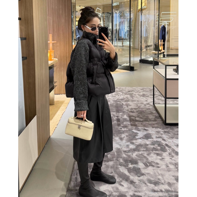 Luo Beibei Women's down Jacket 2025 New Style Stand Collar Knit Patchwork Warm White Duck down Petite Puffer Jacket
