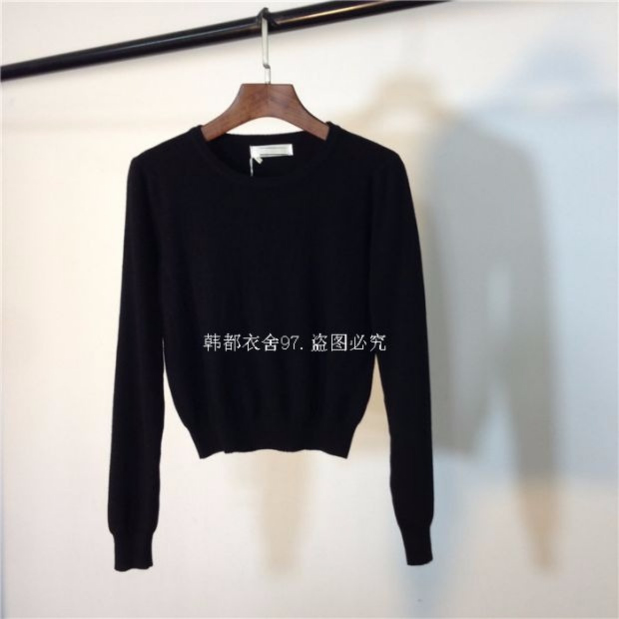 Mùa thu đông mới Hàn Quốc áo len ngắn cổ tròn chạm đáy áo sơ mi nữ tay dài đầu mỏng Slim đan đáy áo thủy triều áo len nữ form rộng