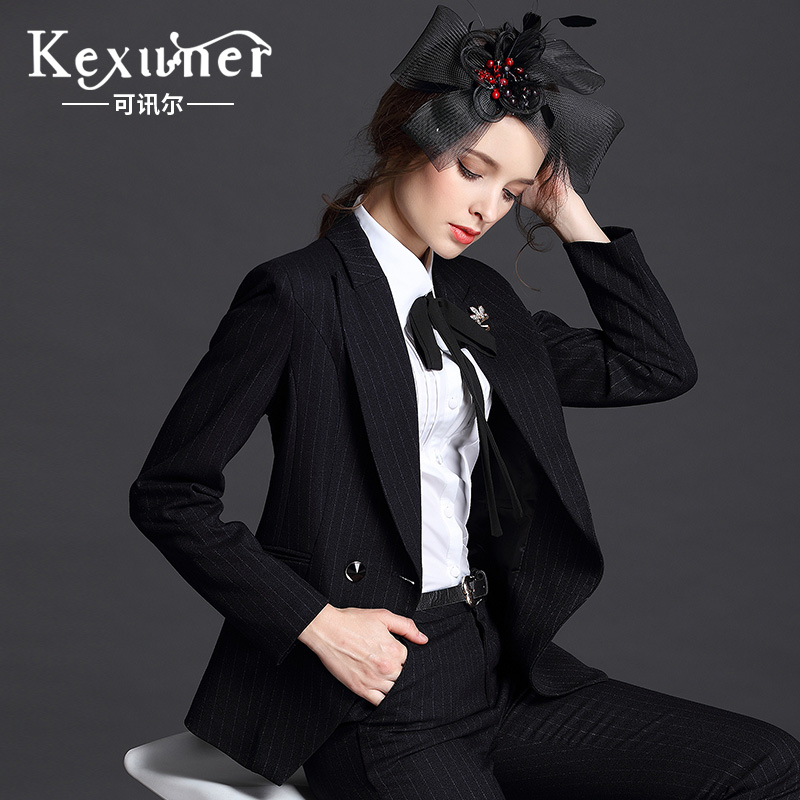 Tailleur femme - Ref 3241617 Image 1
