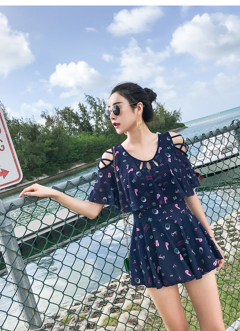 Áo tắm nữ bảo thủ một mảnh che bụng thon gọn ngực nhỏ tập hợp áo tắm Hàn Quốc suối nước nóng cỡ lớn tay áo bơi áo bơi liền thân nữ