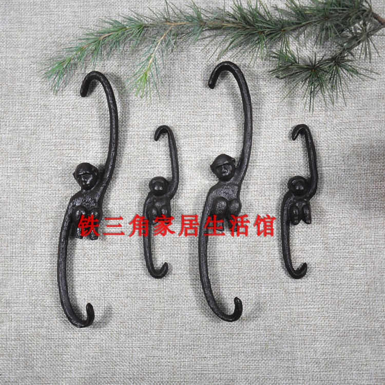 Garden Animal Hook, Large and Small Monkeys Fishing for the Moon, Cast Iron Monkey Crafts 