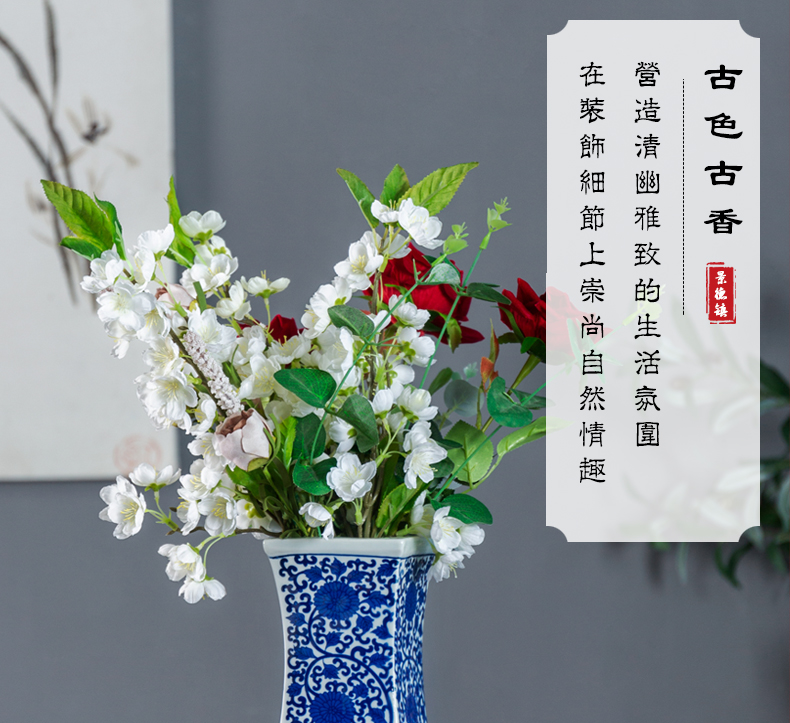 New classical Chinese blue and white ceramics antique vase furnishing articles rich ancient frame wine home sitting room decoration
