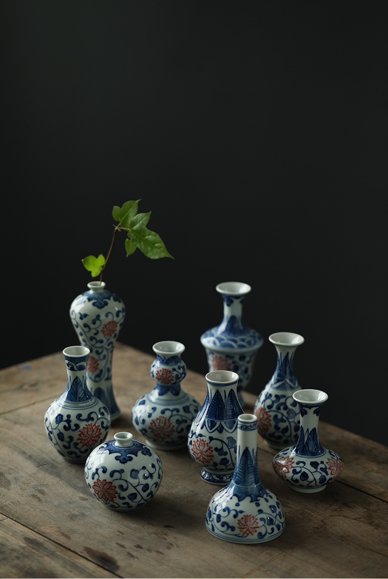 Jingdezhen ceramics antique blue - and - white hand - made mini floret bottle of flower tea hydroponic creative rich ancient frame furnishing articles