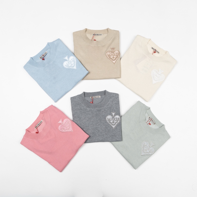 Mardi Korean Knitted Short-Sleeve T-Shirt with Heart Embroidery, Same Style as Zhang Ruonan, Spring/Summer Sweater T-Shirt, Tian Xivi Women's Top
