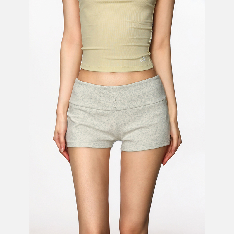 Cherry Melody Mid-Waist Slim-Fit Slimming Sports Casual Shorts Three-Quarter Pants Hot Pants for Women, Versatile for Summer