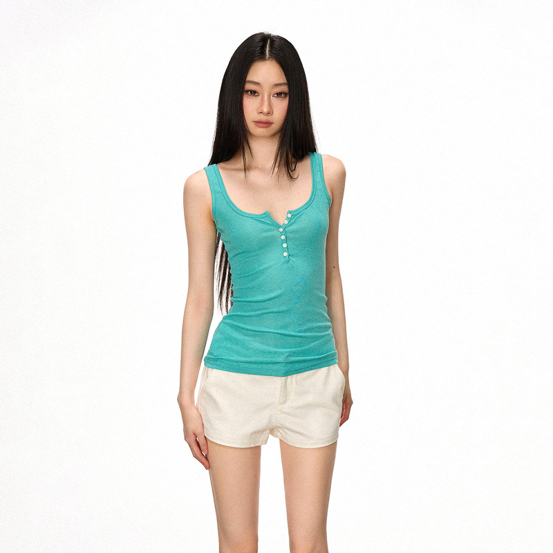 Cherry Melody Henry Collar Slim-Fit Slimming Camisole for Women, White-Enhancing, Can Be Worn as an Inner Layer or Outerwear, Sleeveless Top Cherry Melody Henry Collar Slim-Fit Slimming Camisole for Women, White-Enhancing, Can Be Worn as an Inner Layer or Outerwear, Sleeveless Top