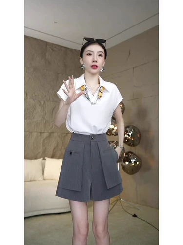 Рубашка, шорты, летний комплект, 2023, популярно в интернете, изысканный стиль, яркий броский стиль, в стиле Шанель