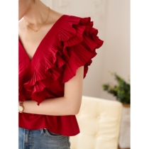 Human Red Rose Charm High Yan Heavy Industry exquisite pleated pleated ruffles V-collar slim waist top women