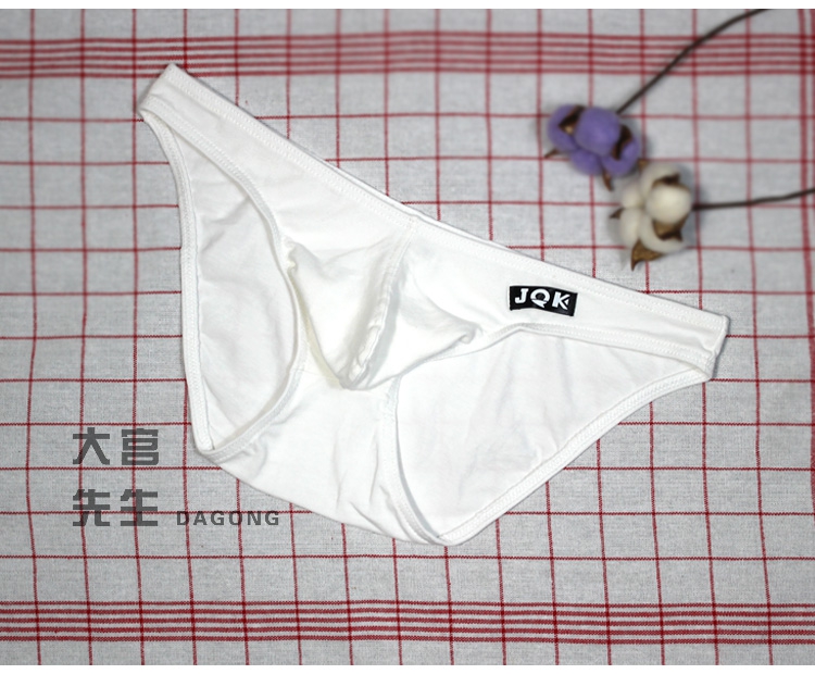 Đồ lót nam tam giác thanh niên Slim sac eo thấp gợi cảm cotton tam giác U lồi liền mạch đồ lót lồi quần lọt khe nam