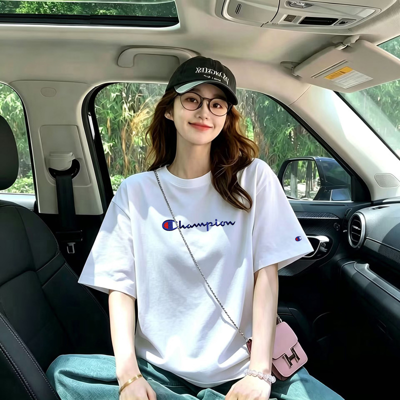 Japanese Version Champion White Pure Cotton Short-Sleeve T-Shirt for Women, Loose Fit, 2026 New Summer Couple Style, Trendy Brand Versatile Top Japanese Version Champion White Pure Cotton Short-Sleeve T-Shirt for Women, Loose Fit, 2026 New Summer Couple Style, Trendy Brand Versatile Top