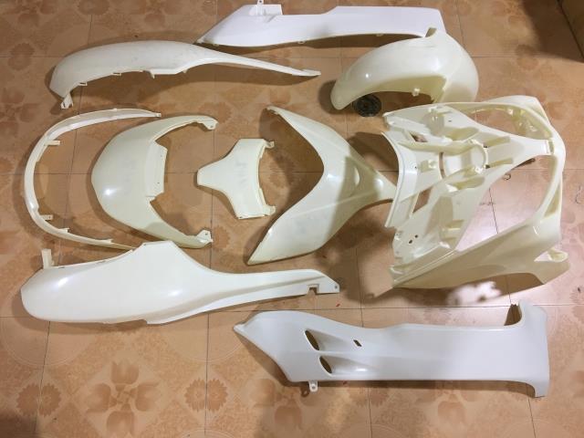 Suitable for Honda Fosha 250NSS MF08 Forza MF08 shell piece plate full car shell 04-07 locomotive