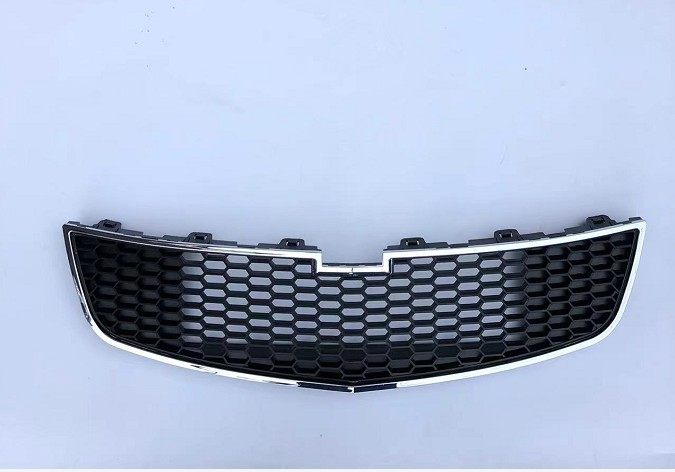 Fit for Chevrolet Cruze front middle net assembly Cruze front bumper cooling net front bumper grille ventilation net front face