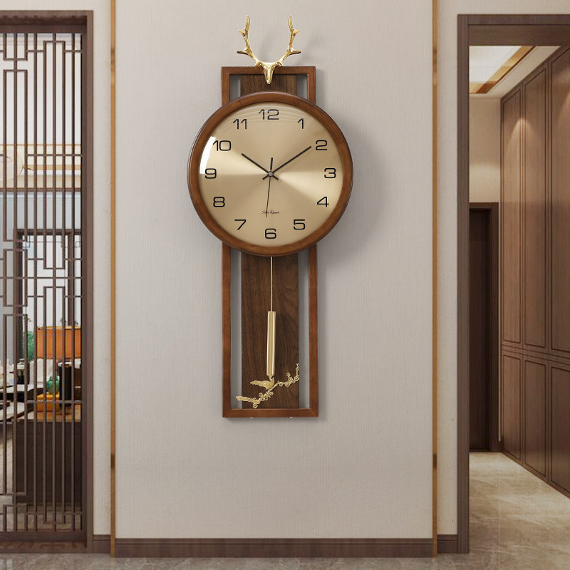 New Chinese style solid wood wall clock Household living room metal mute clock creative deer head decorative clock Personalized quartz clock